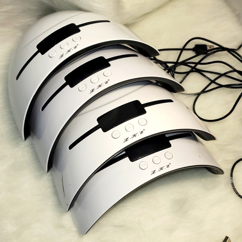 4 UV Nail Lamps